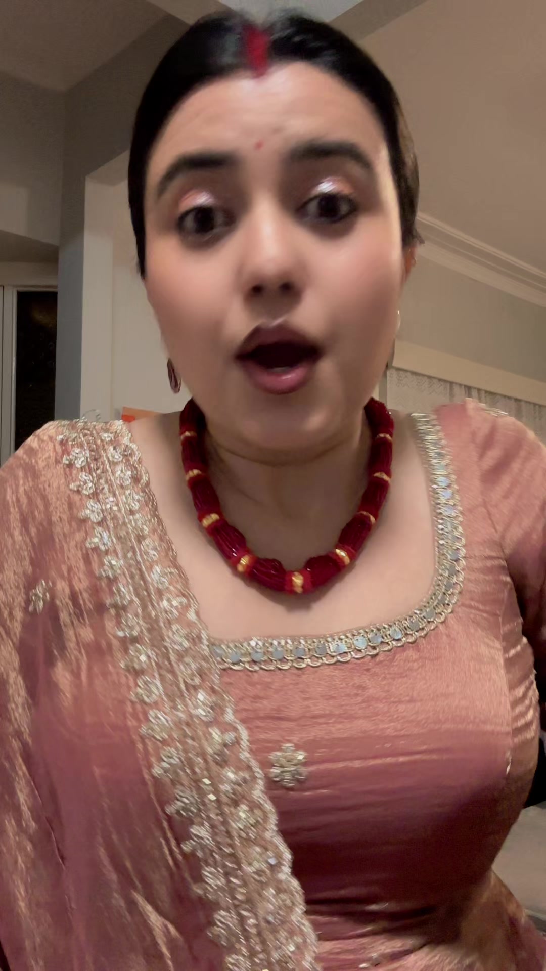 @NEETika