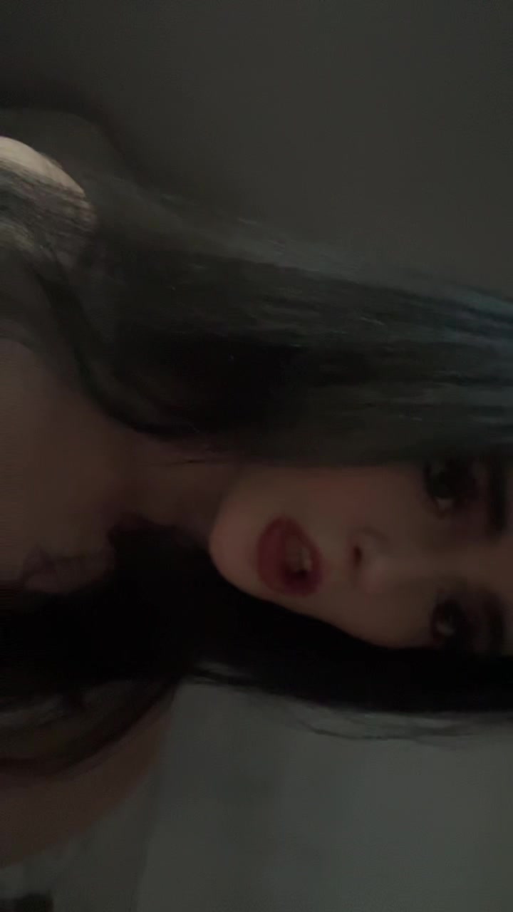 @️🦢
