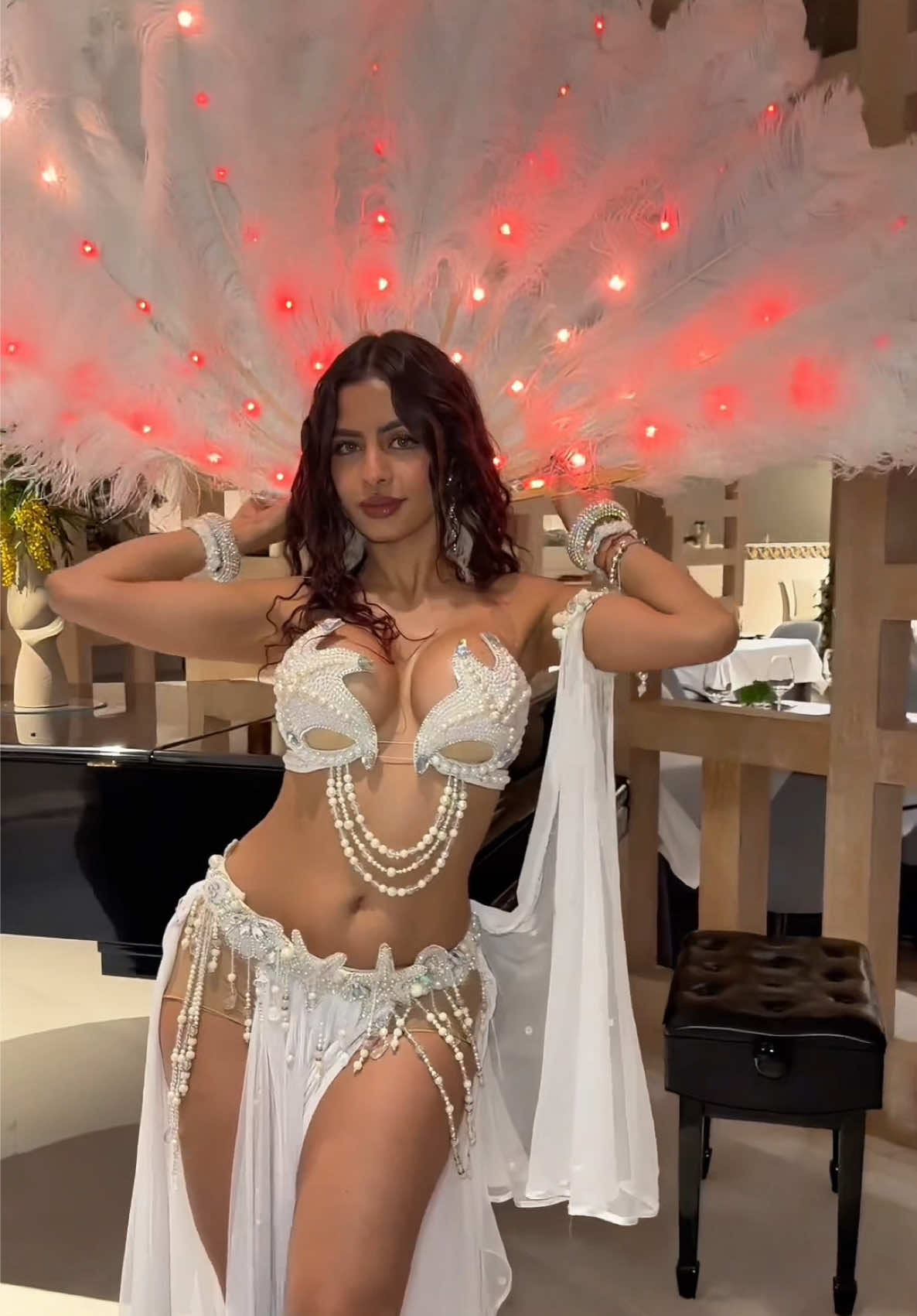 @Vivi Torres Bellydancer