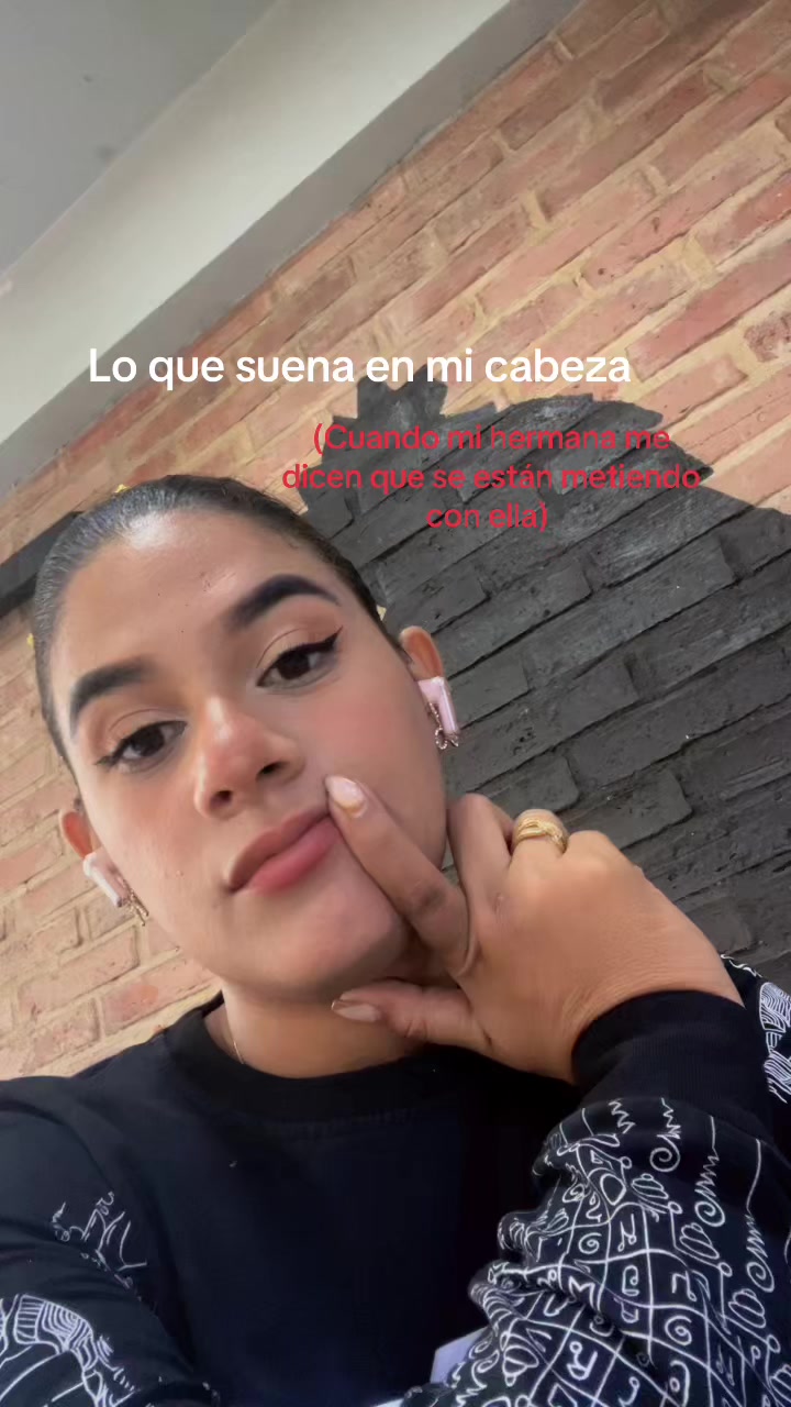 @lunamarielis