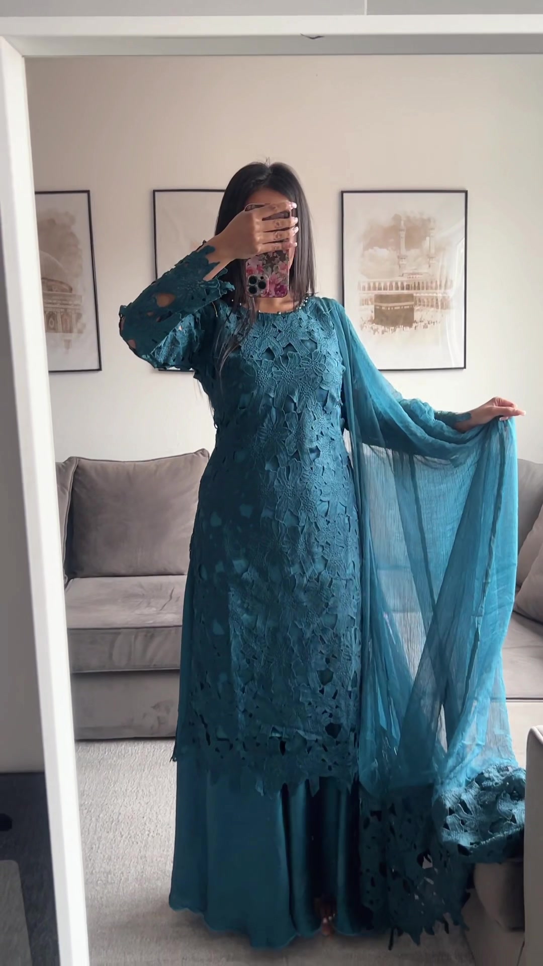 @PretByAziza