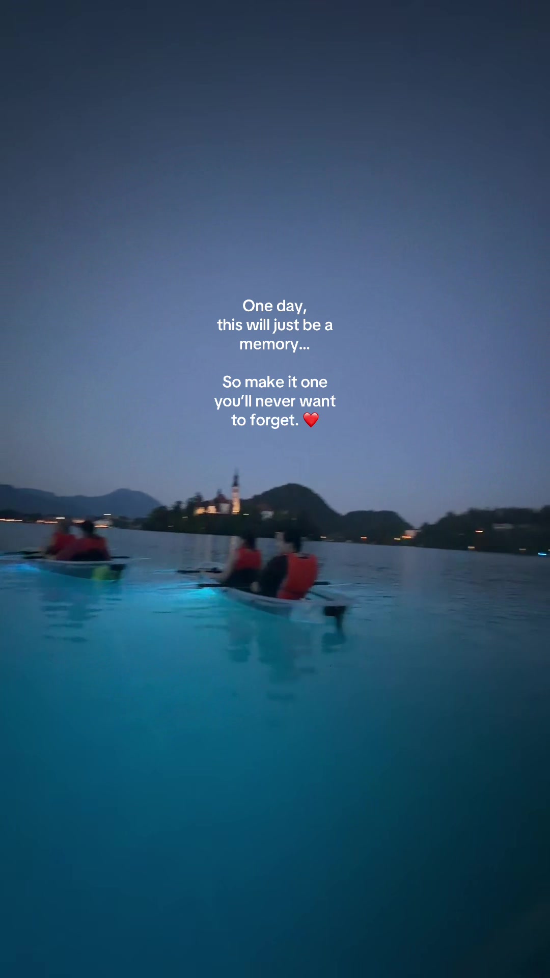 @Rach & Steve | Travel Addicts