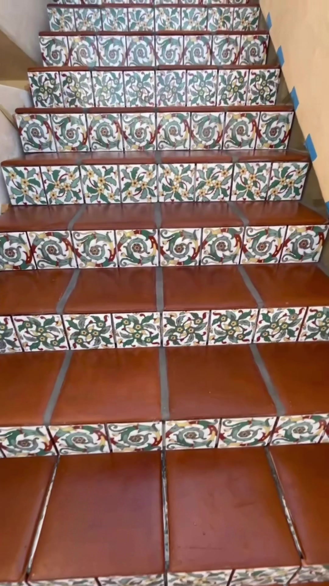 @aletile