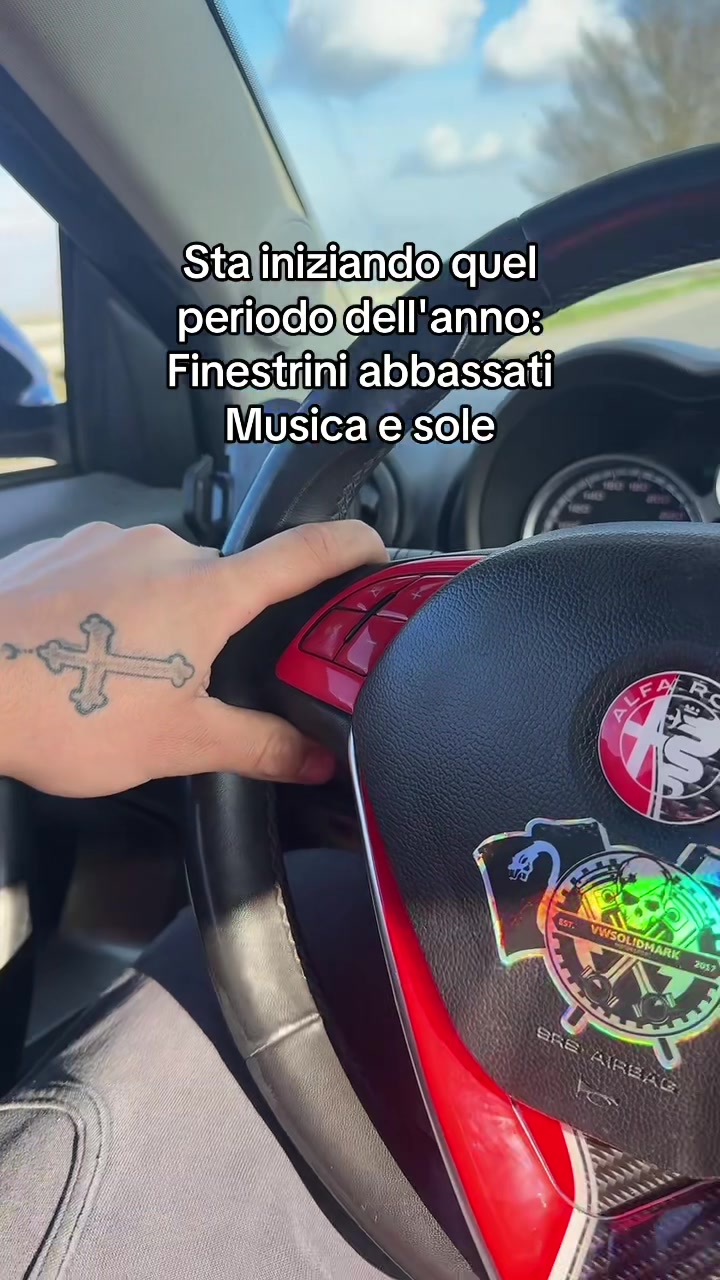 @CHRISTIAN 💋