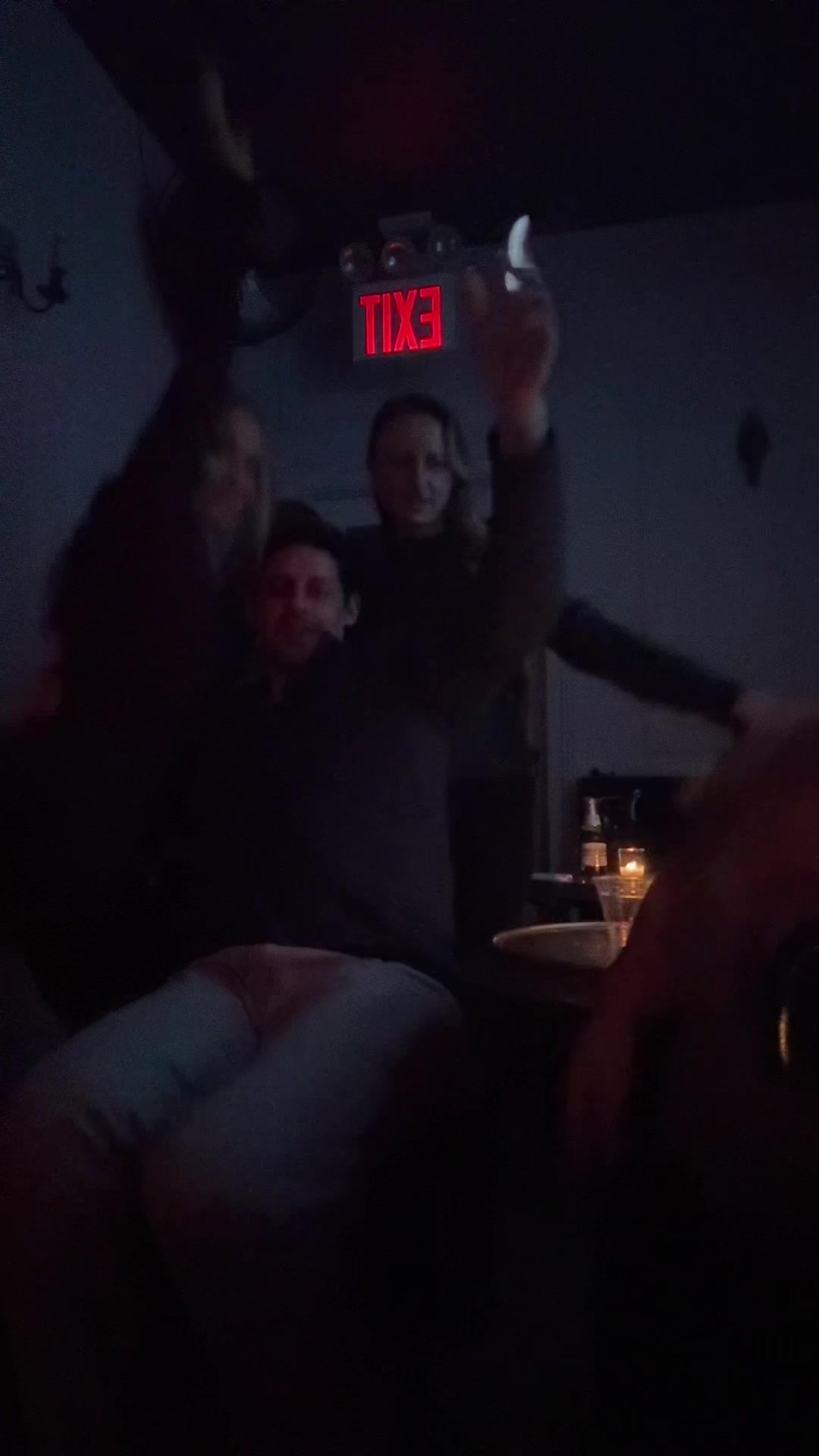 @LolaCruzzXO