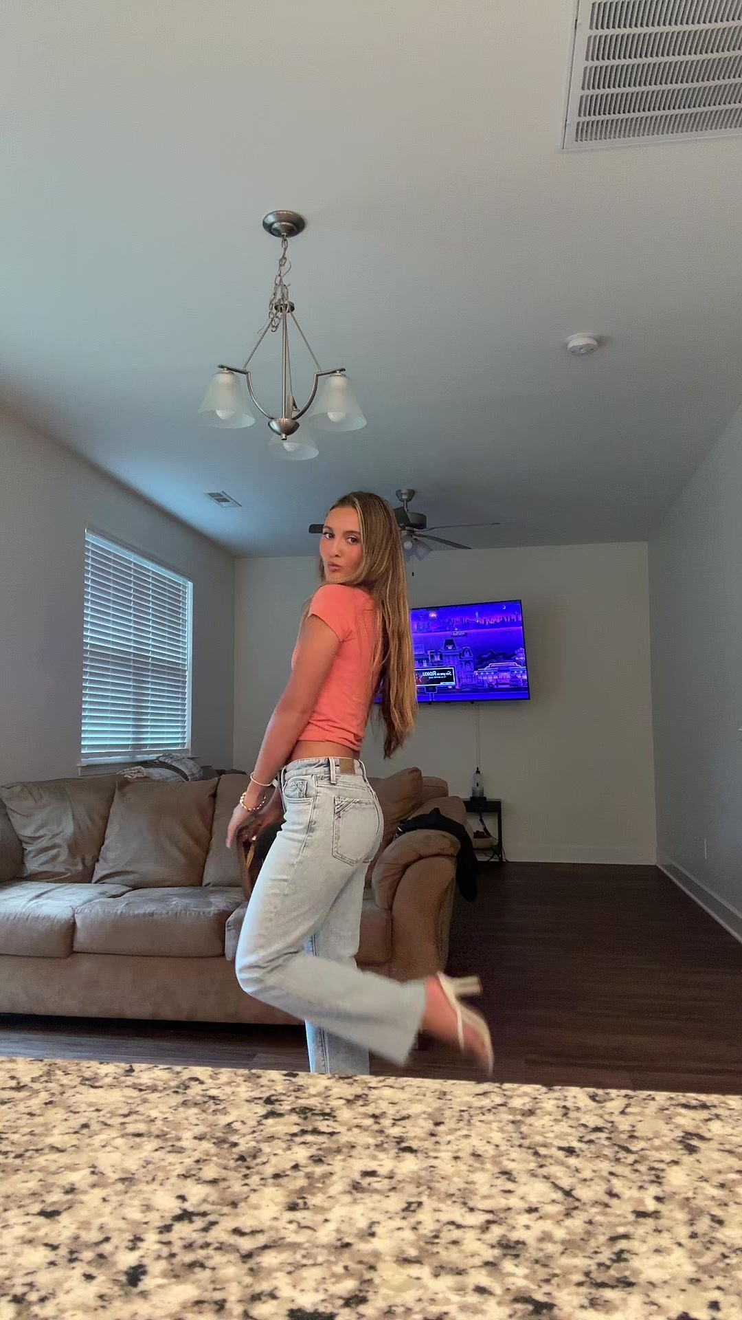 @anna