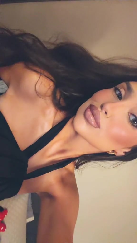 @Gabriela Damazio