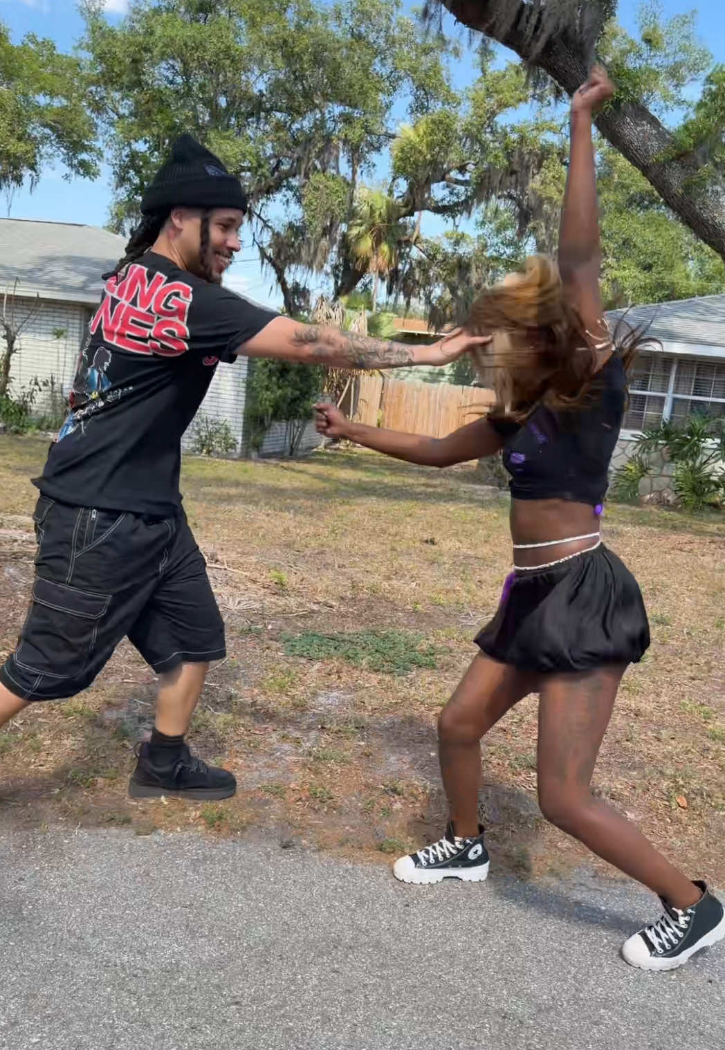 @HoodSkiiz