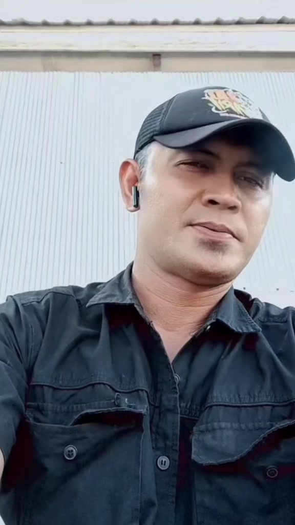 @𝐊𝐔𝐋𝐈_𝐆𝐀𝐍𝐓𝐄𝐍𝐆👷