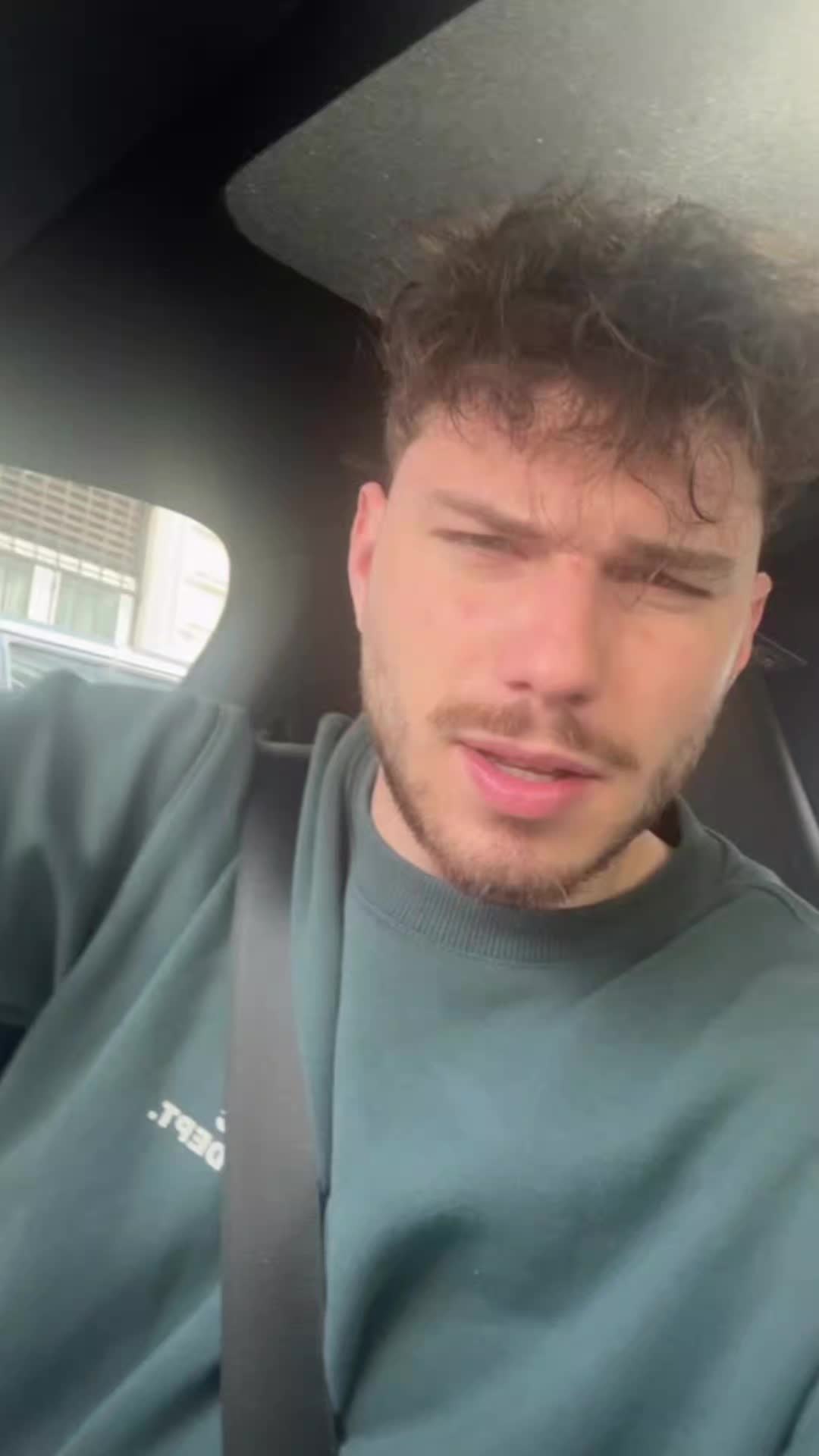 @🦈🦇