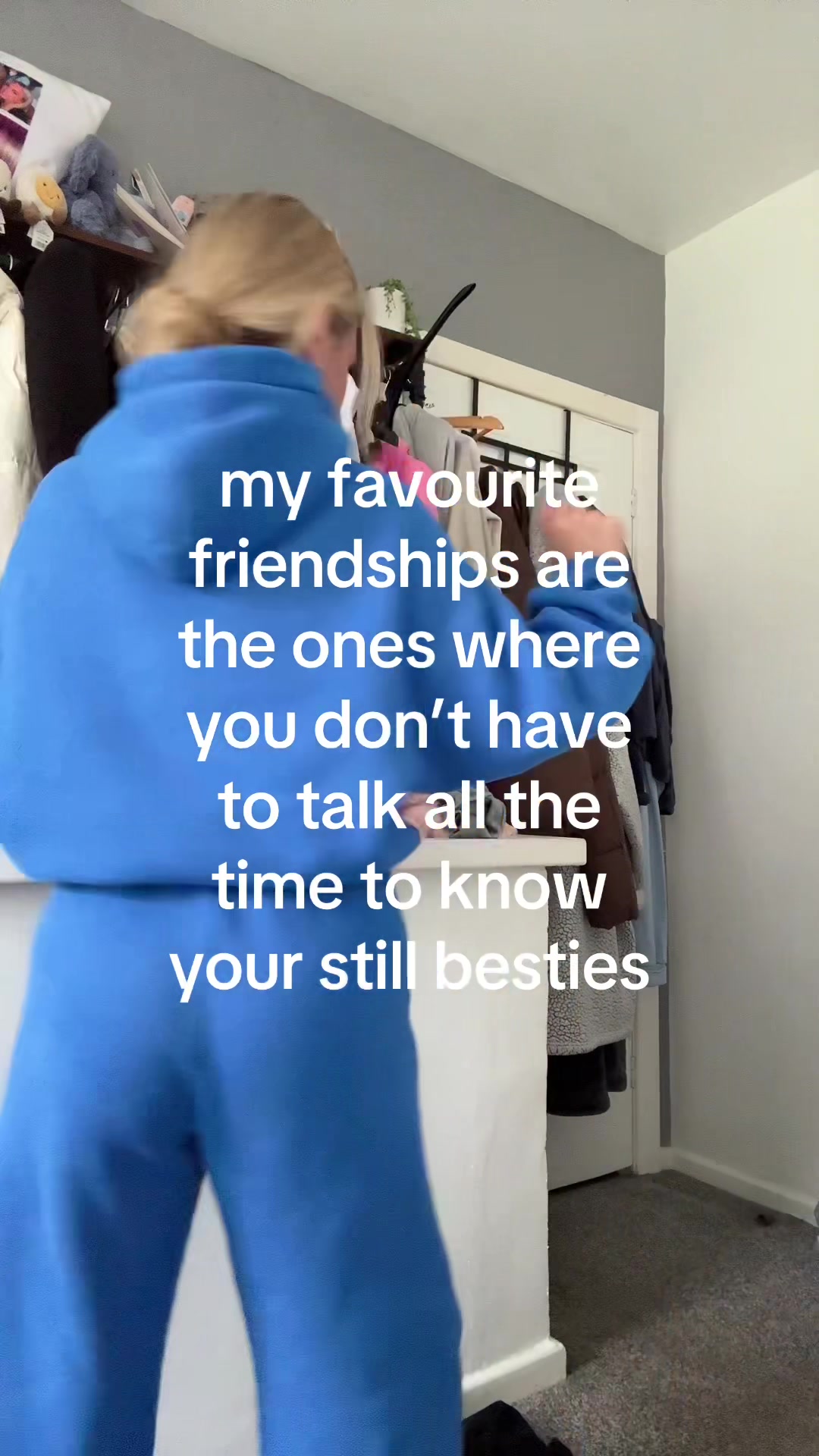 @anais