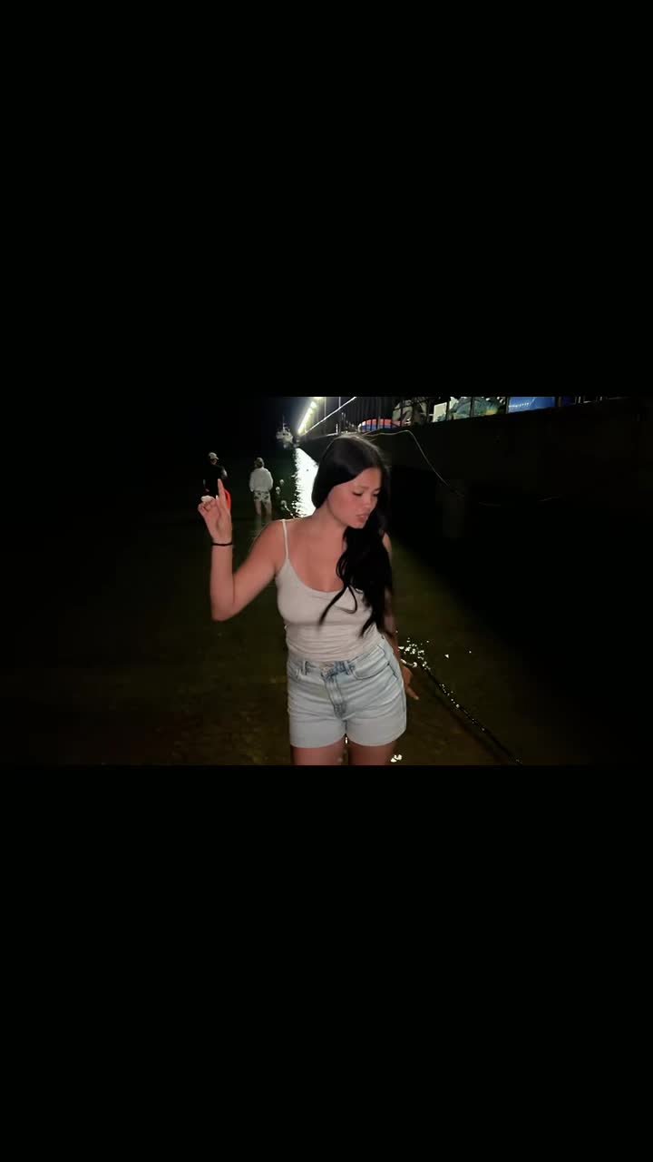 @lizzz