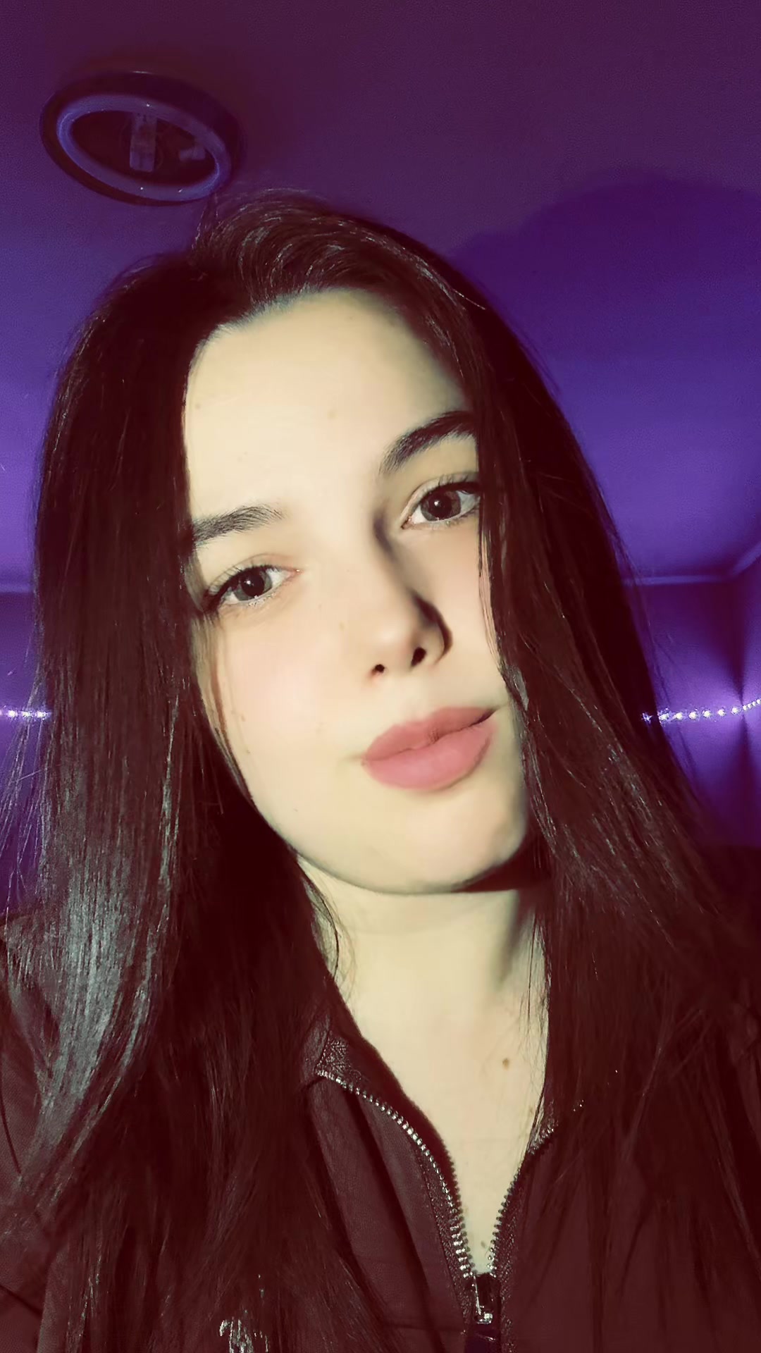 @AlinaV
