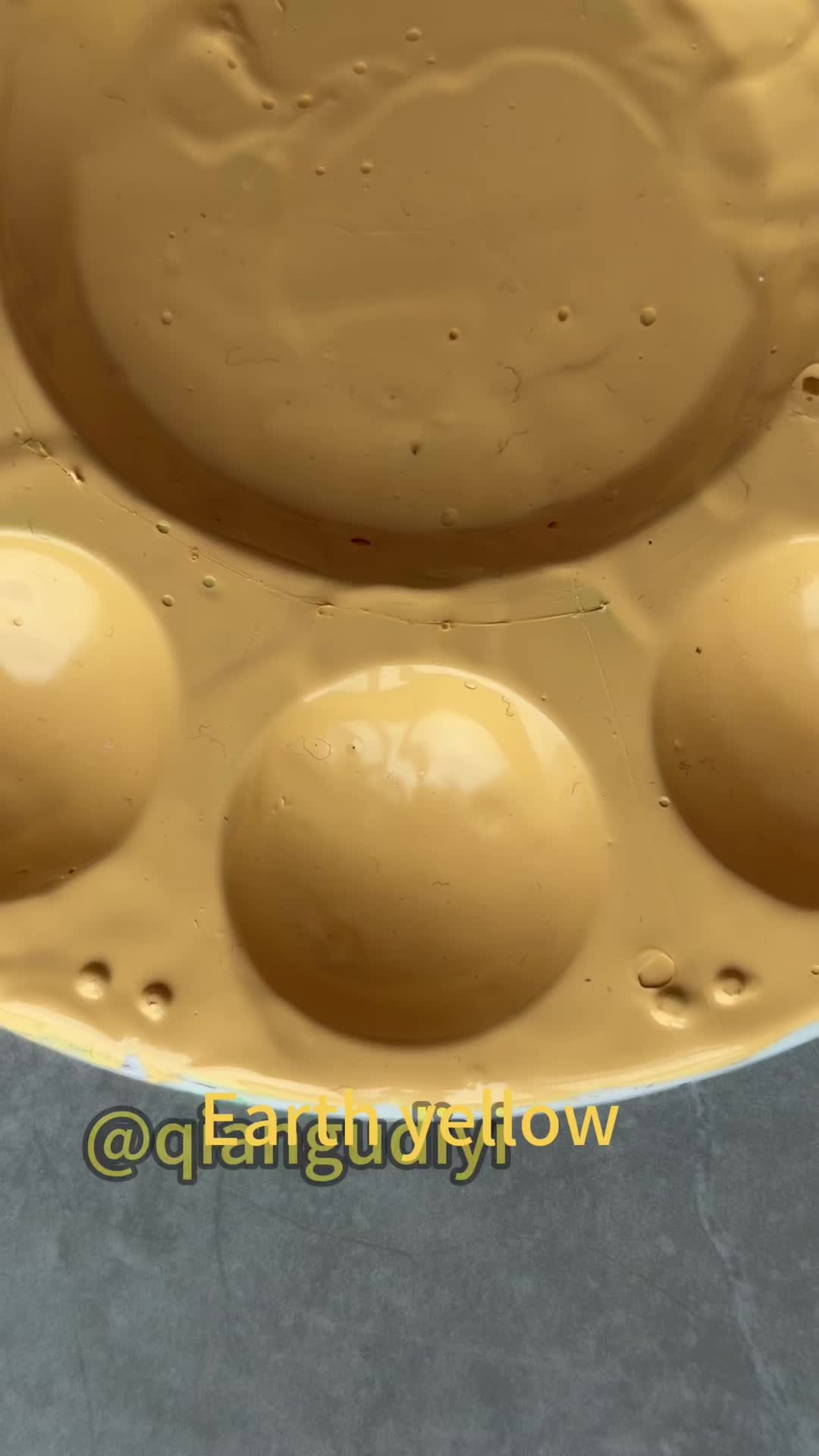 @qiangudiyi