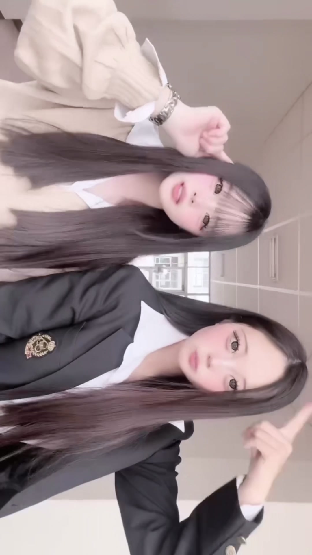 @るか