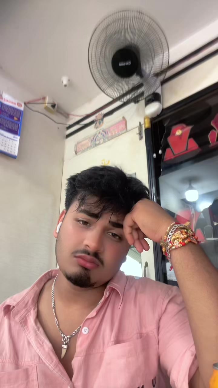 @🩺आदित्य🦅💊💉
