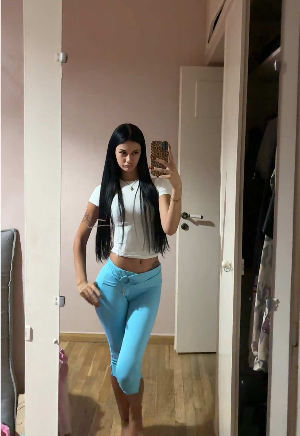 @v9