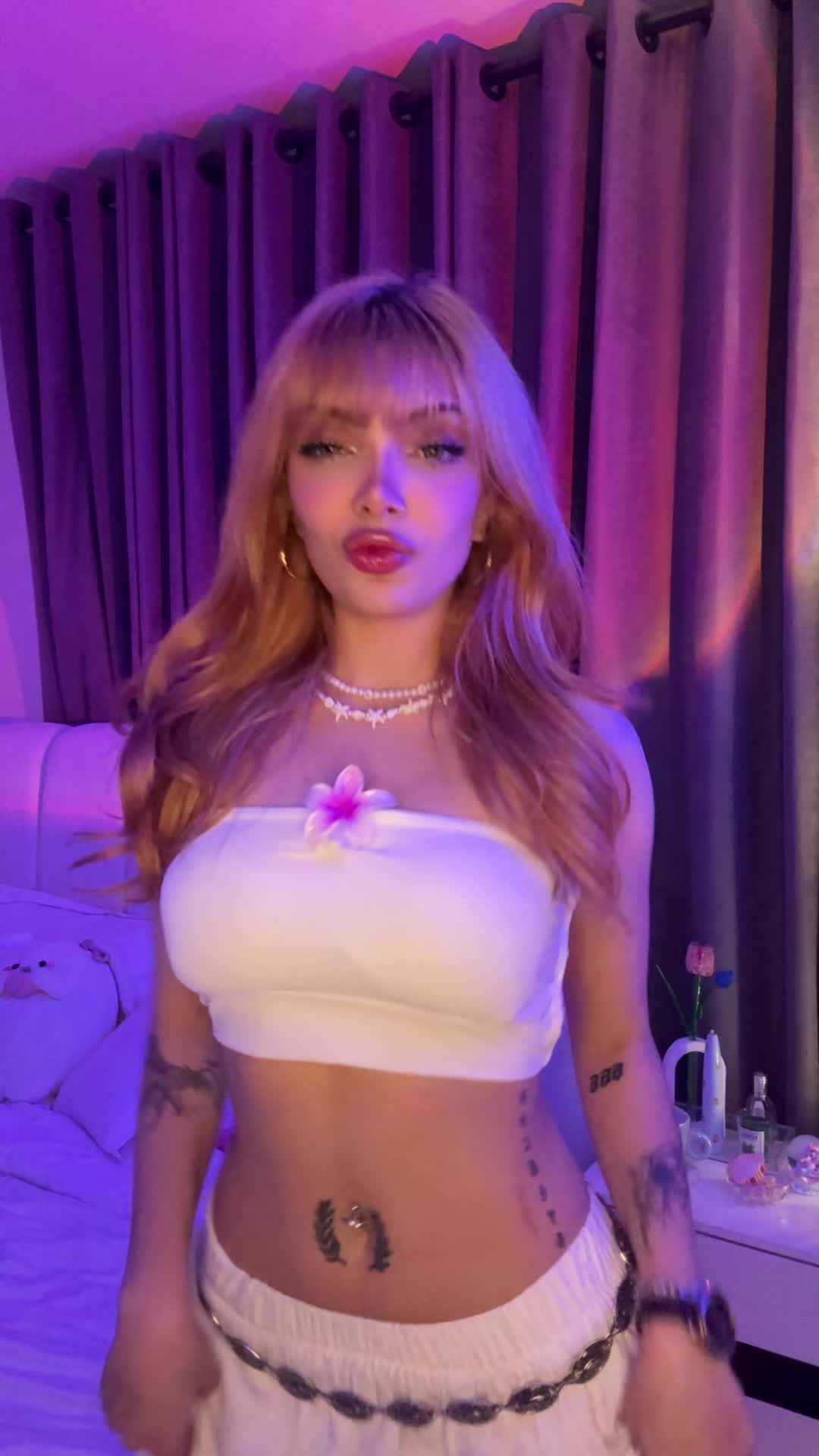 @Taniadmsx