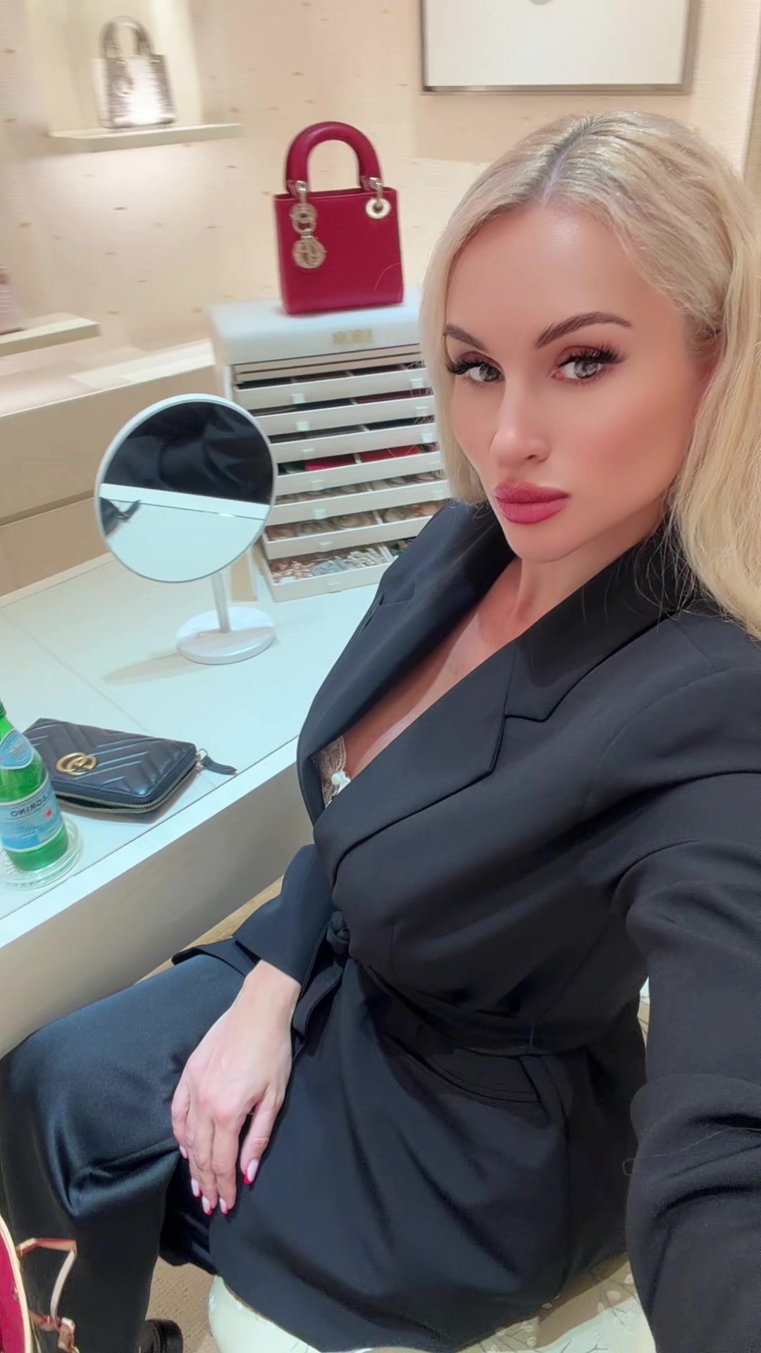 @⭐️ELINA⭐️