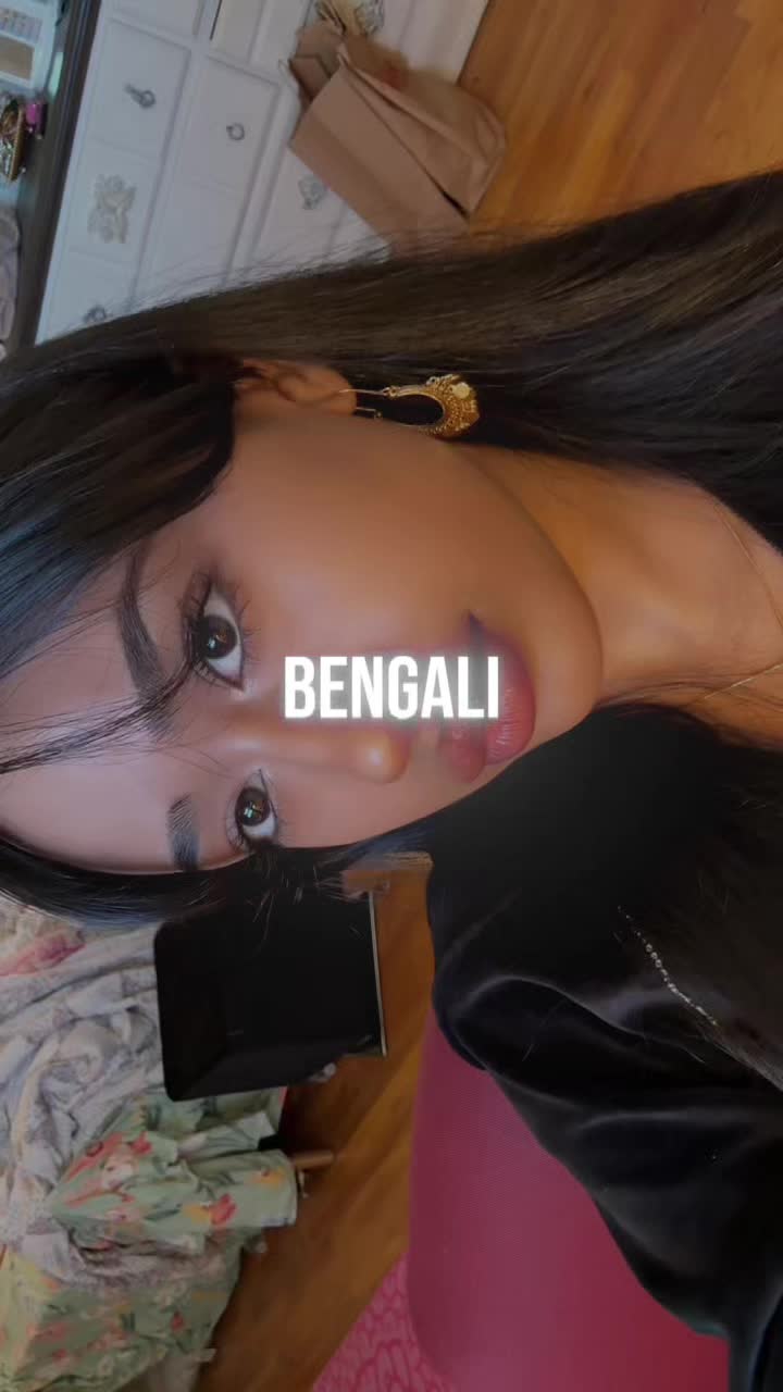 @desiiibaitsleakss