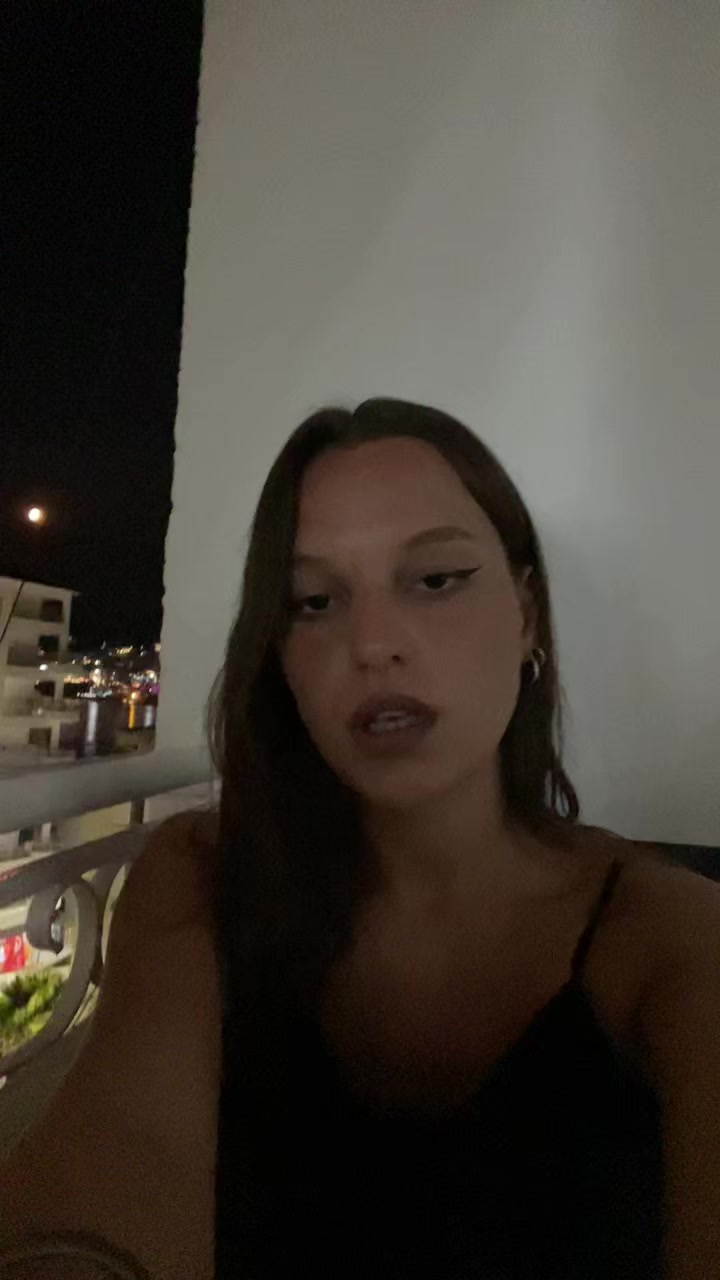 @🦂