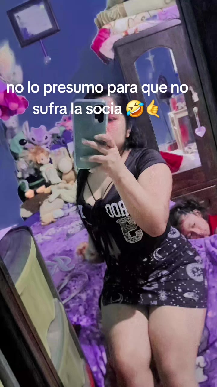 @Jess 🦋🌹