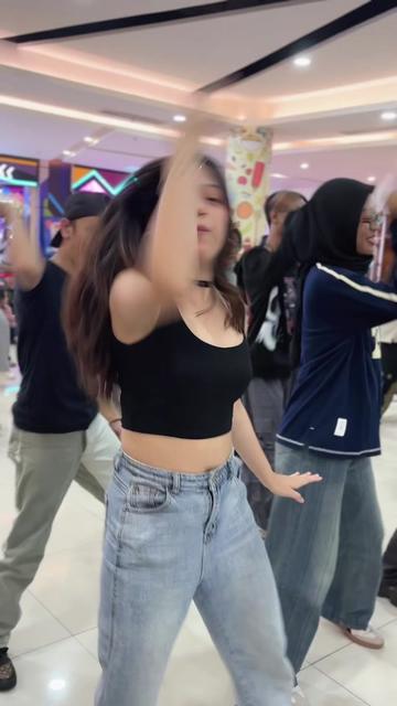 @ayes