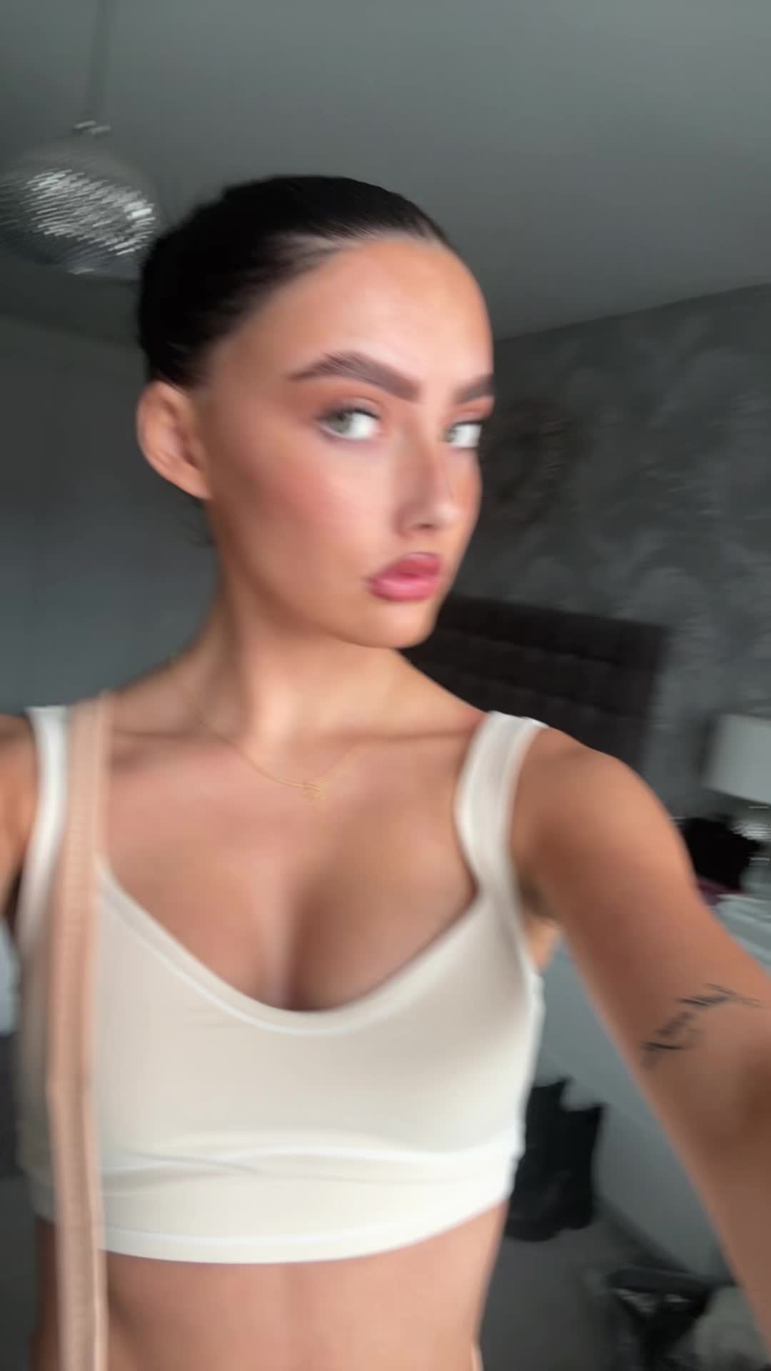 @ERIN ANAÏS