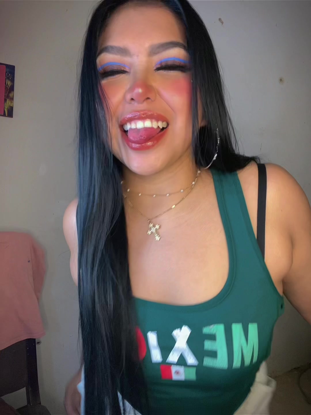@♡🦋Evelyn🦋♡