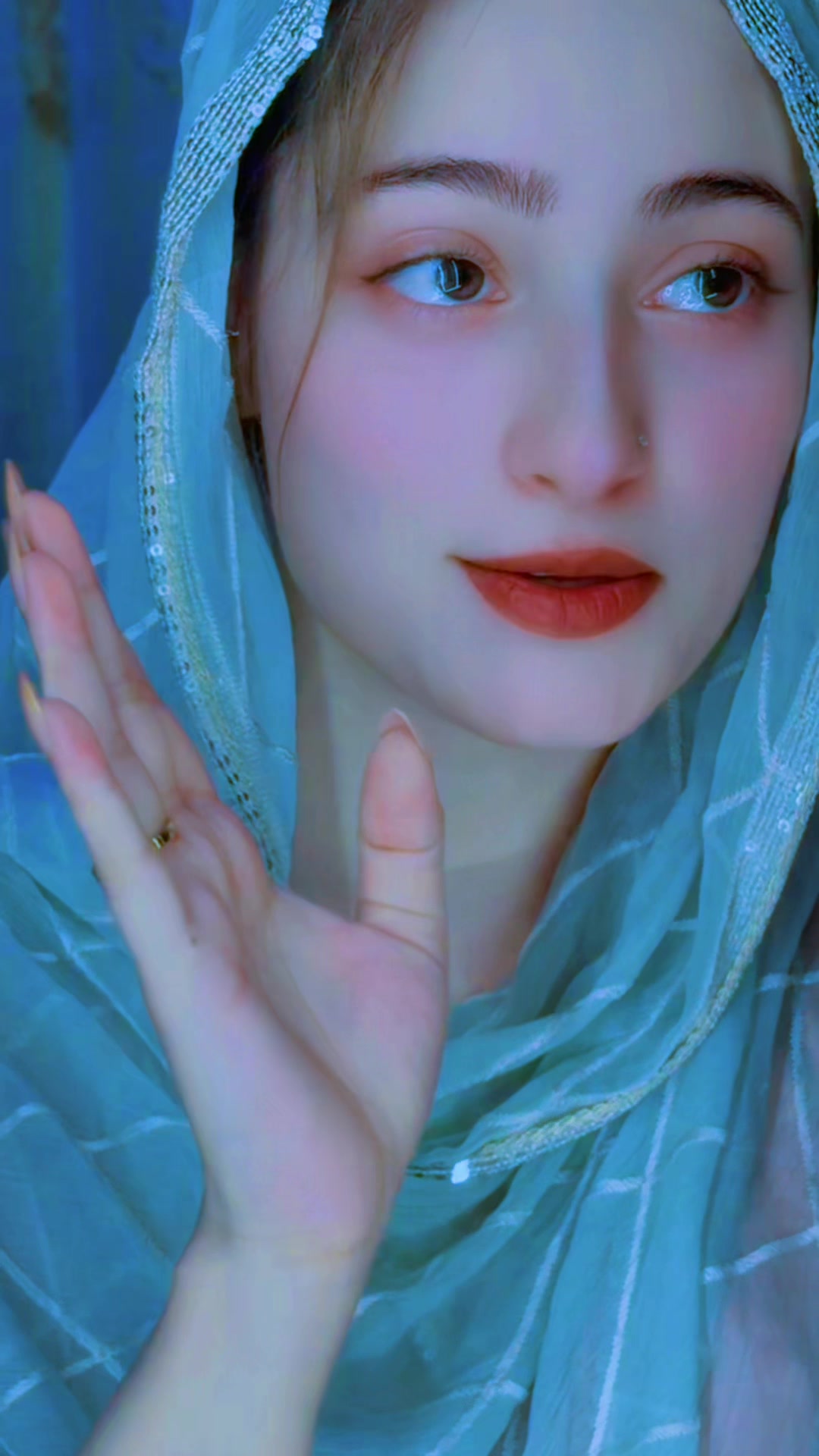 @🦋Ghezal Nazari4. 👑