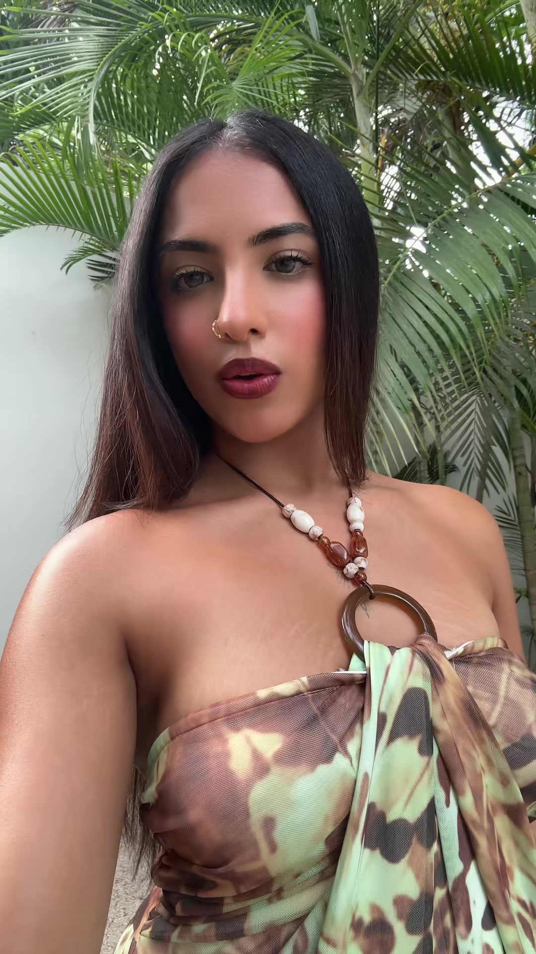 @Ayesha🦋