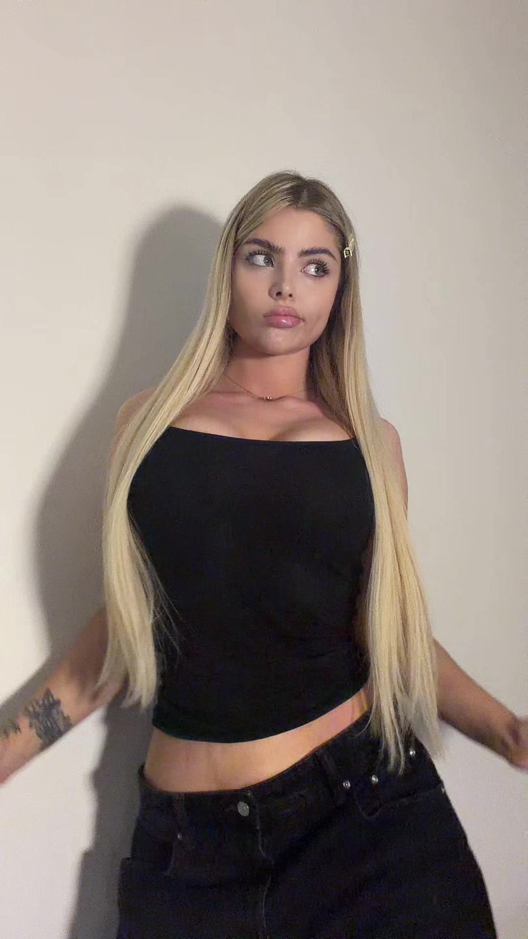 @Taya