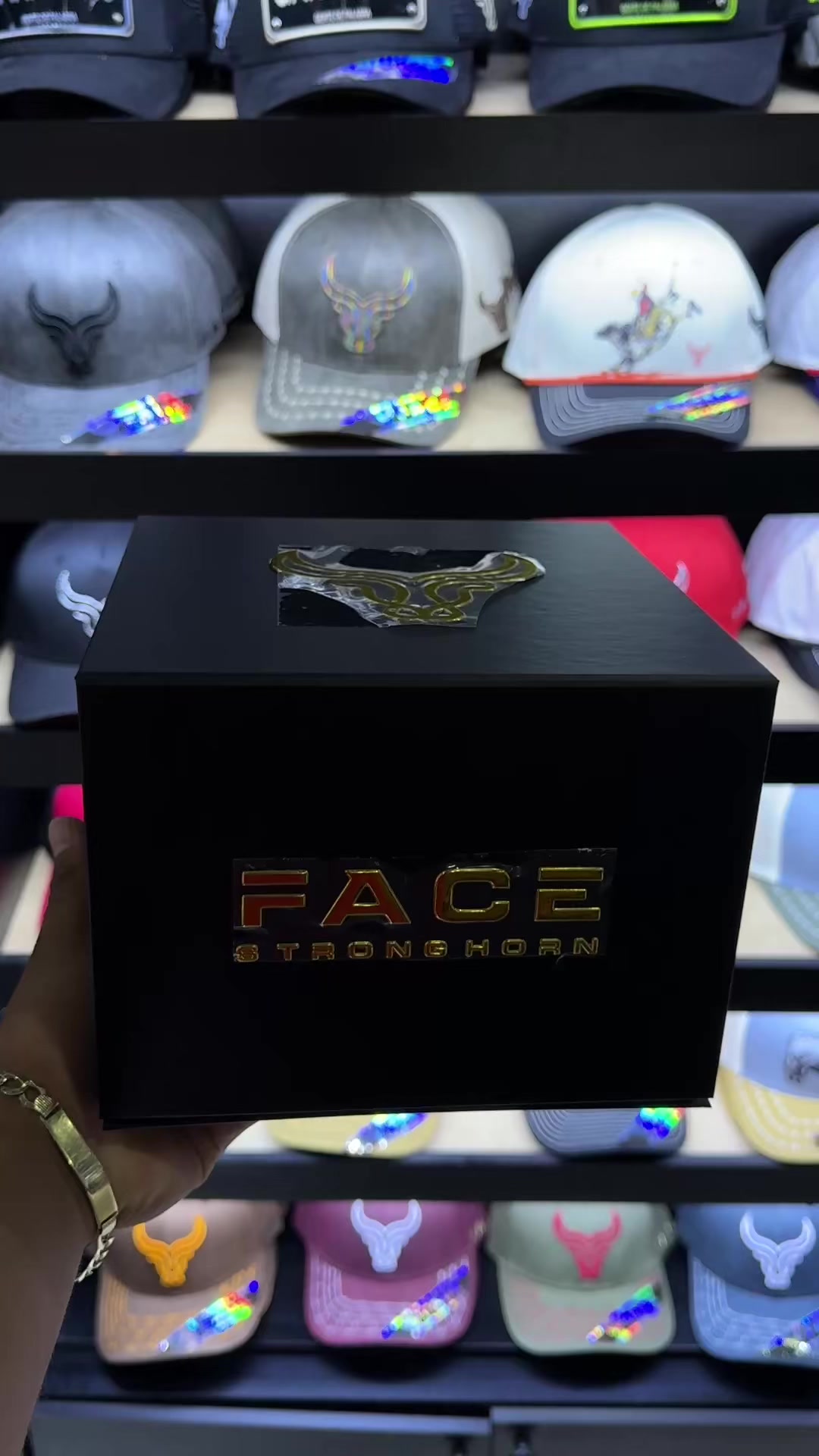 @STYLISH.CAPS