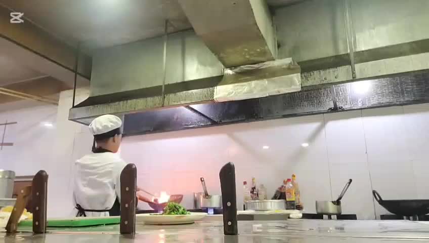 @बिपिन थापा  🕊️✨