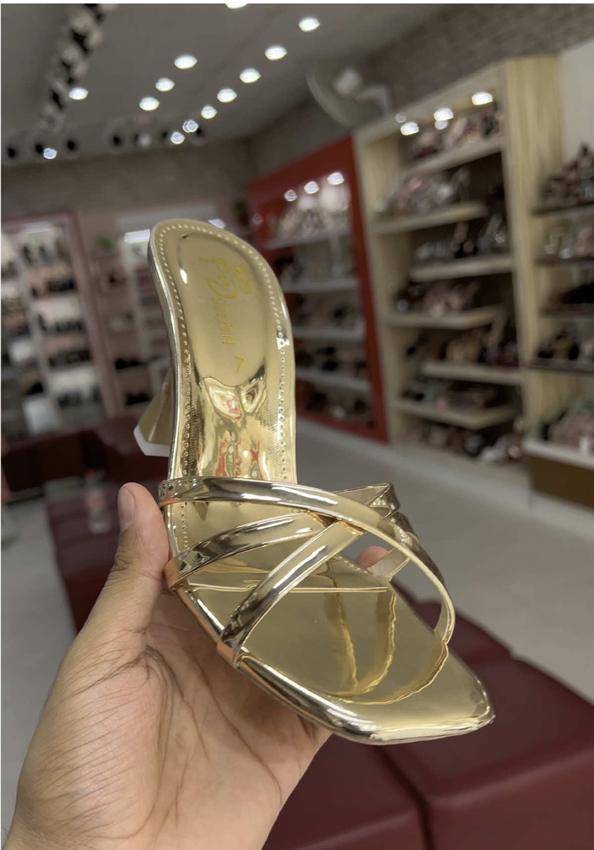 @English shoes Layyah