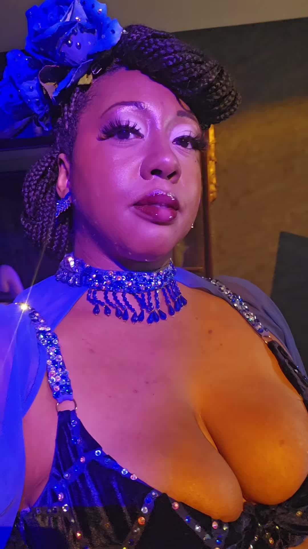 @GiGi Holliday