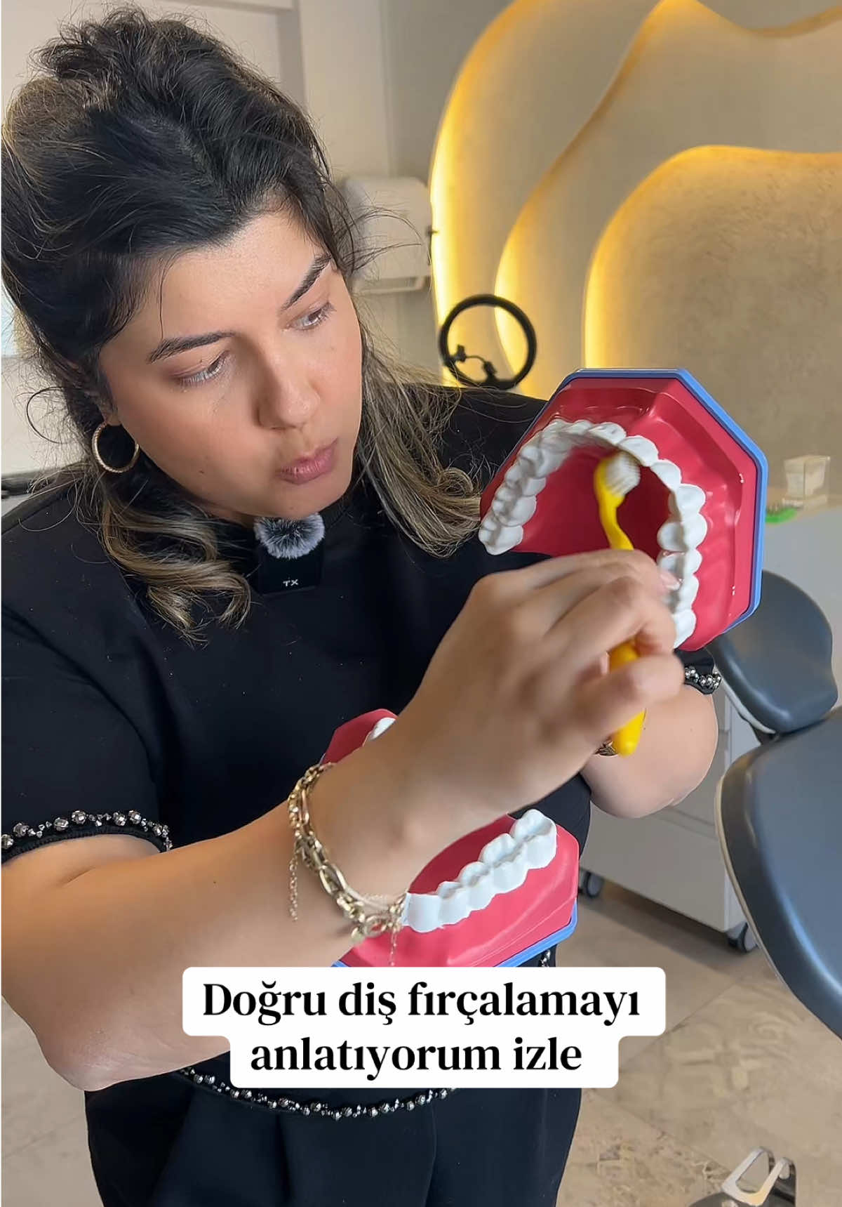 @Diş Hekimi Handenur Duru