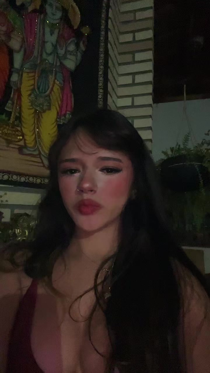 @Violeta