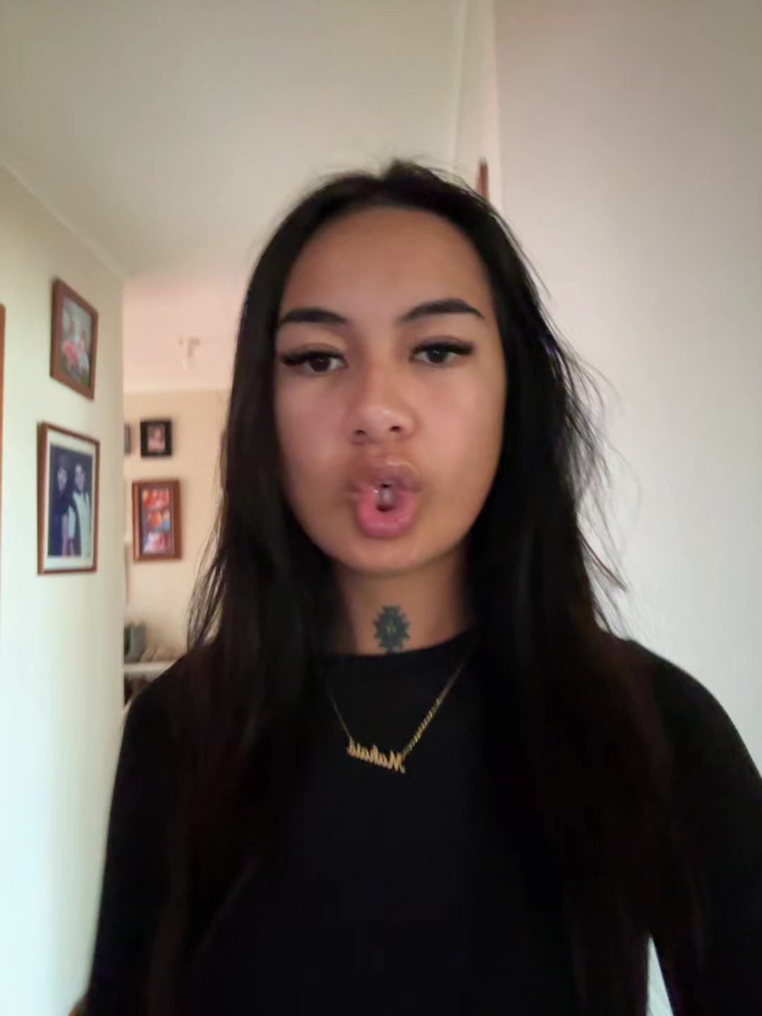 @jaahzel.pt