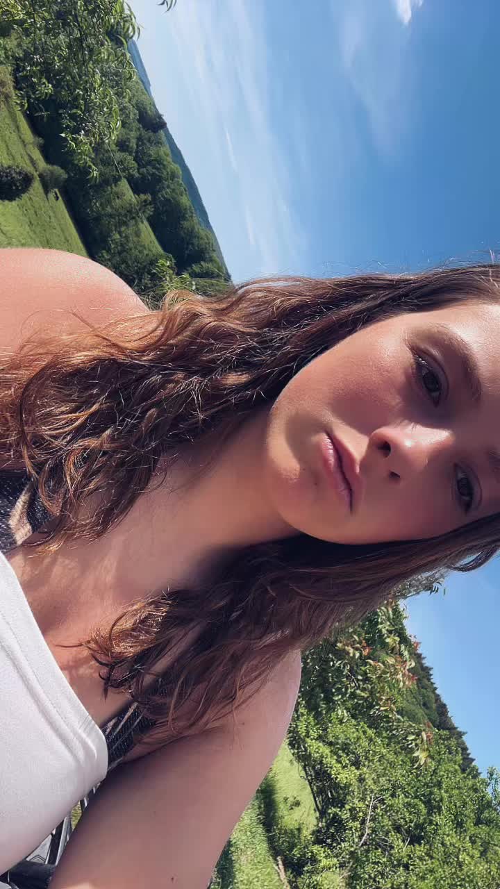 @intrvle_chlo&eacute;💎