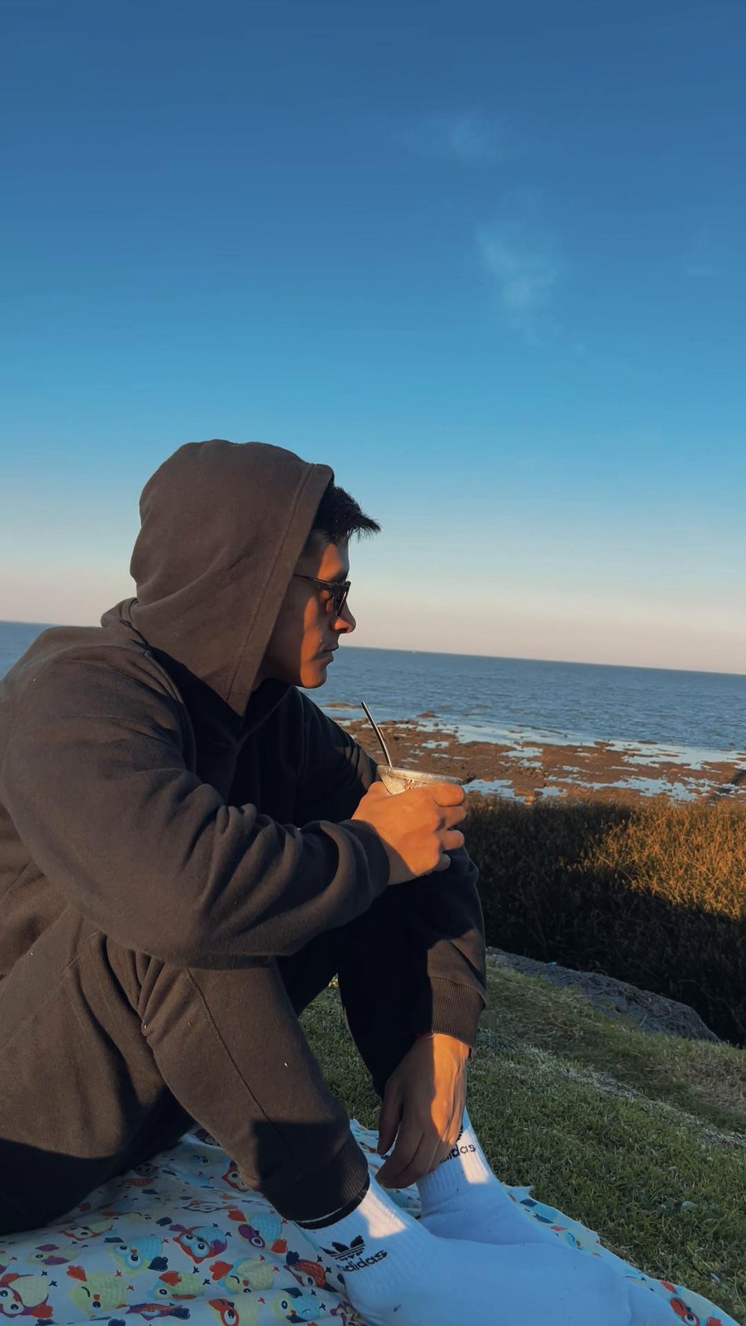 @𝐄𝐌𝐀𝐍𝐔𝐄𝐋