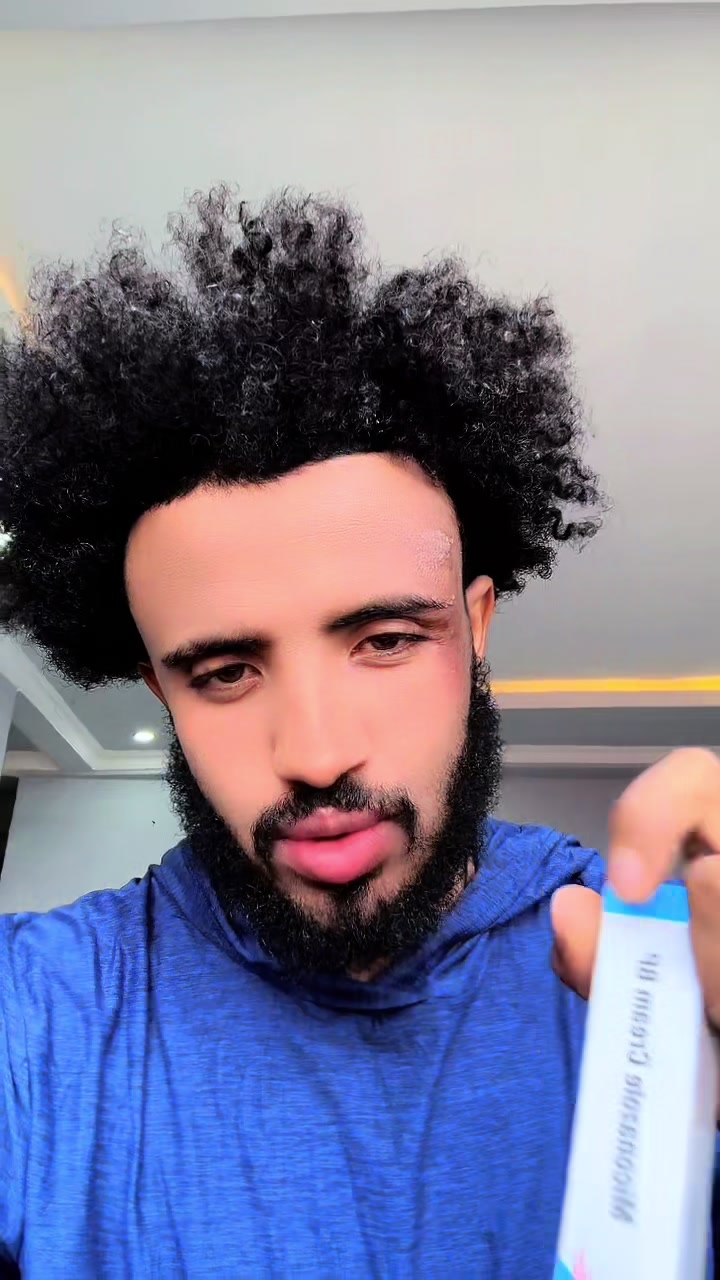 @Miko🇪🇷444