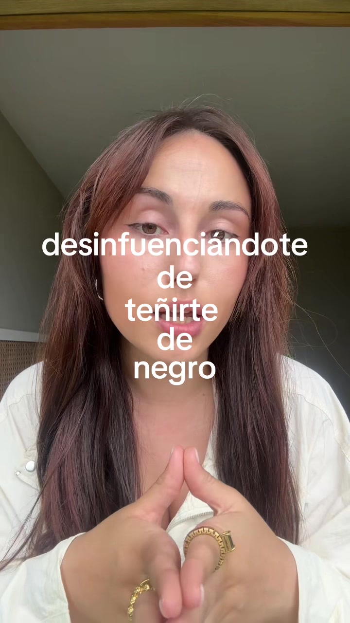 @laura ☆⋆ ˚。⋆