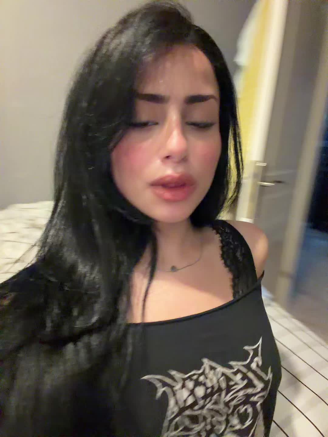 @yarenkabakc