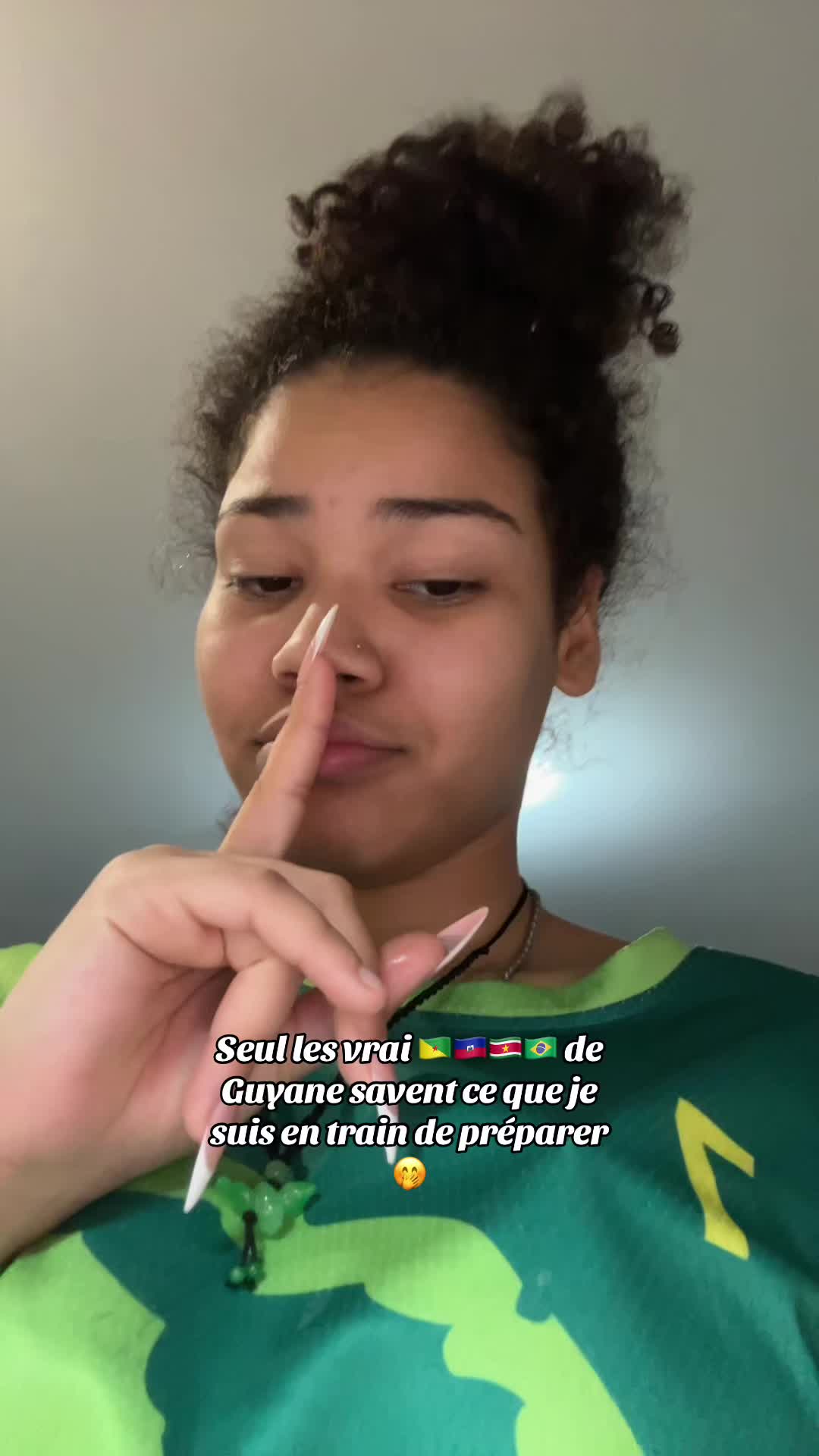 @morenamoods