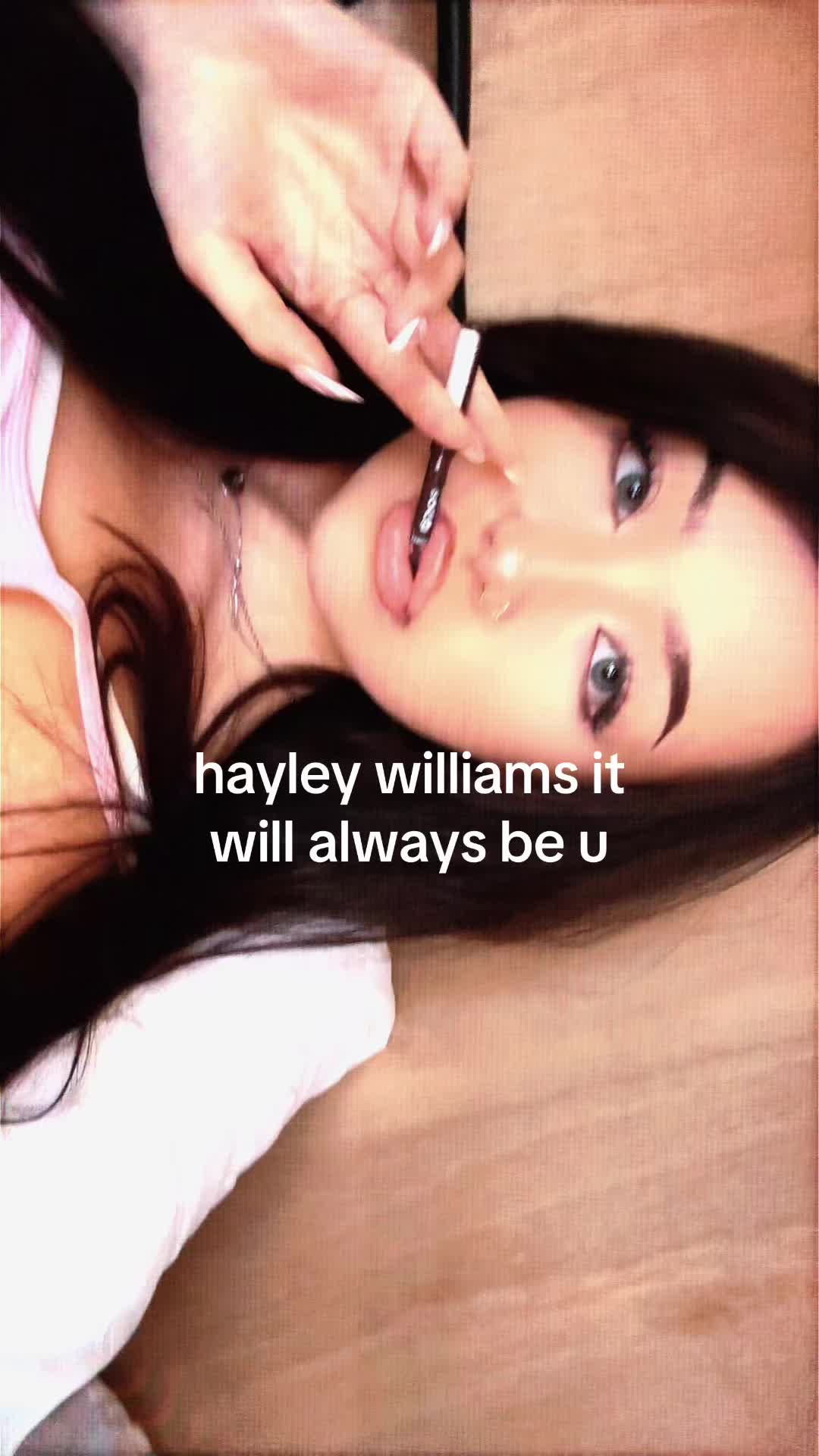 @ellie joy