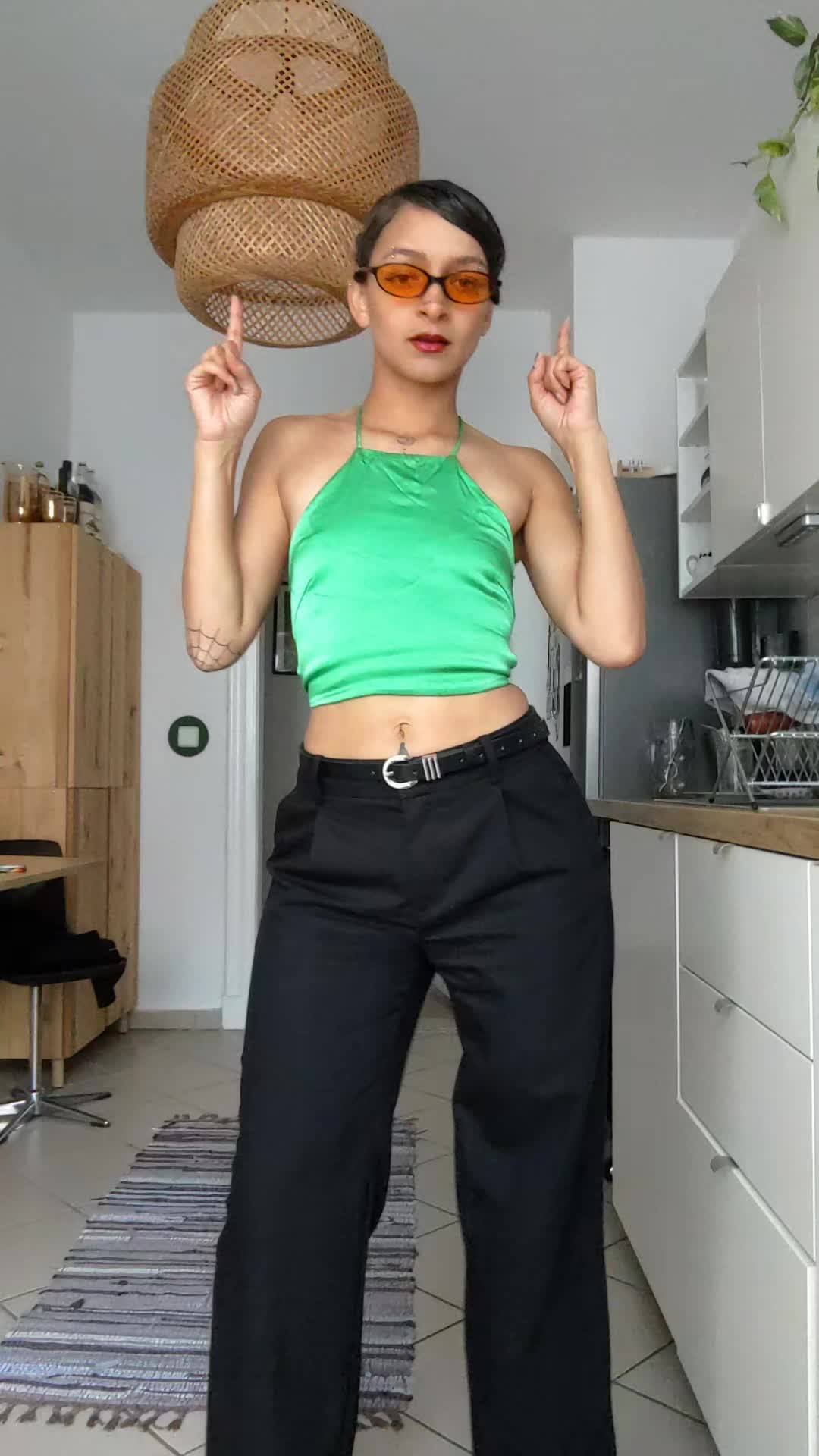 @black_cat_les