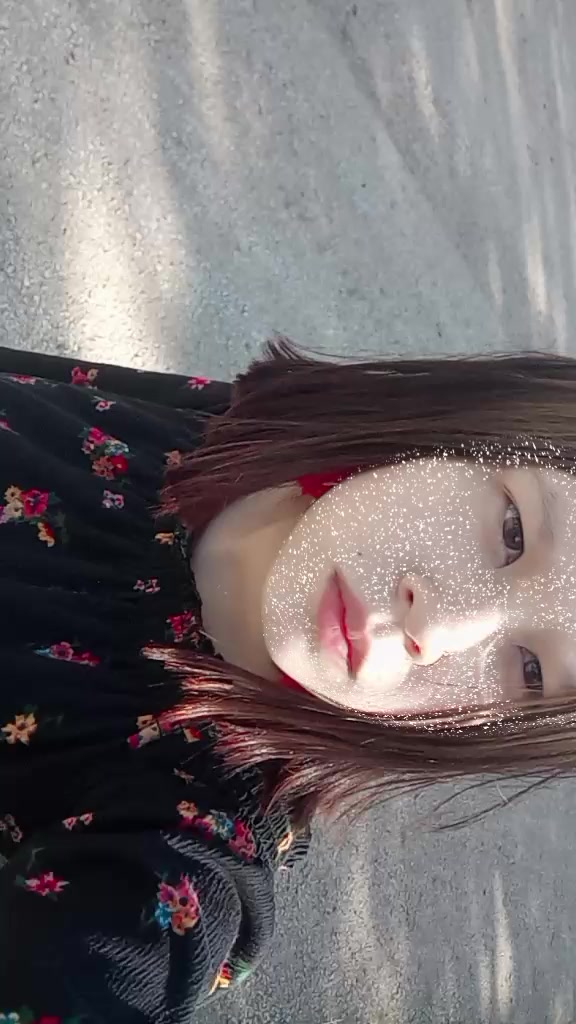 @клубничка