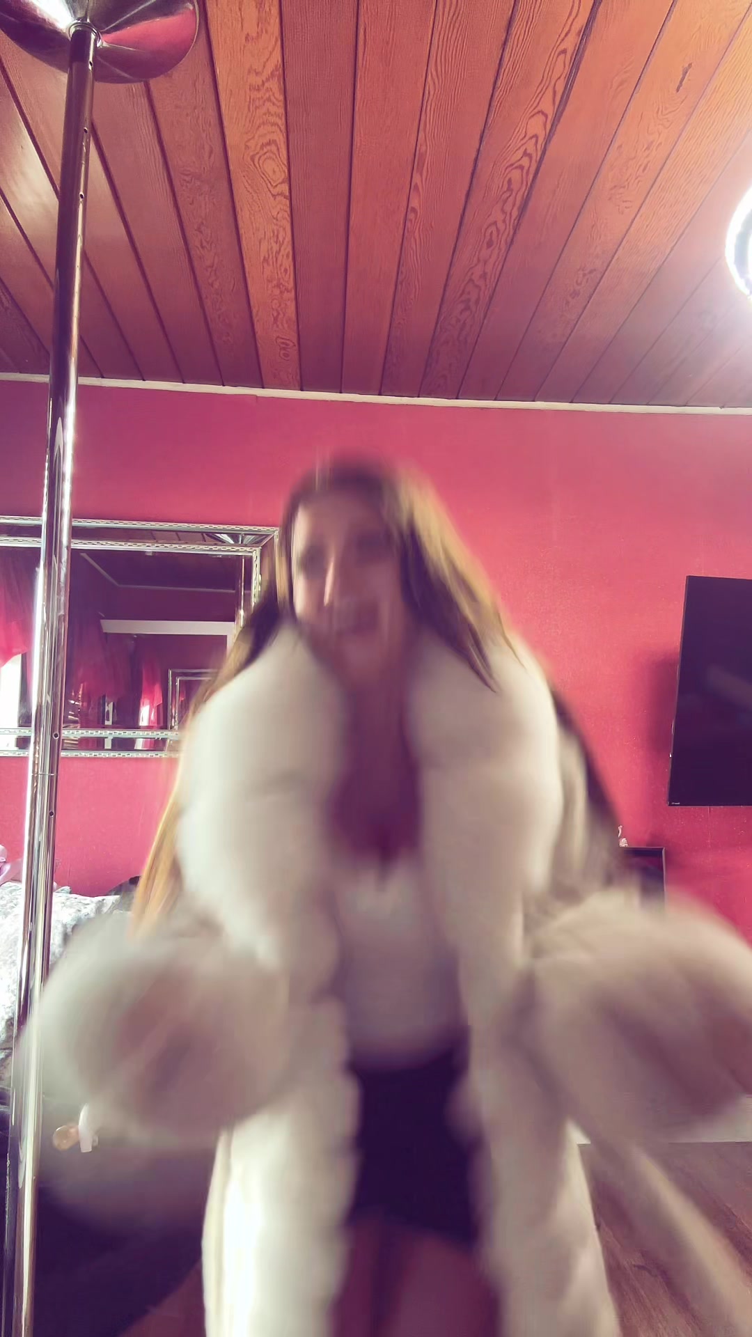 @lil red