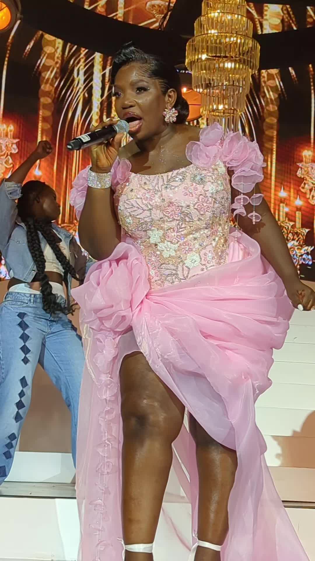 @#maureen _wa_me